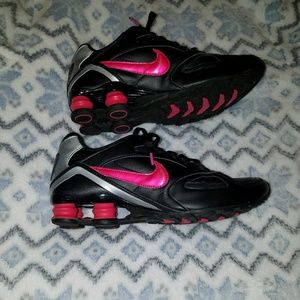 Nike Shox size 9